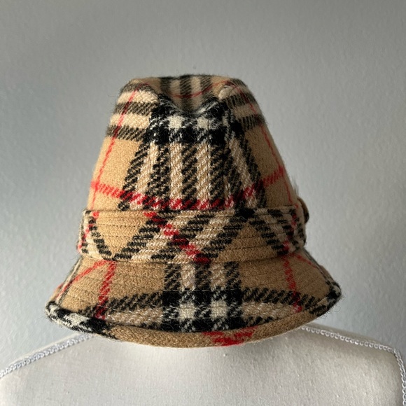 Authentic Burberry Hat - Picture 10 of 16